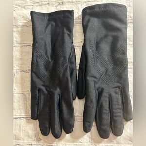 ISOTONER BLACK NYLON AND SPANDEX WOMEN’S GLOVES SIZE XL